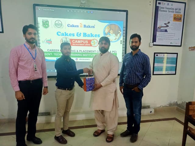 Cakes and Bakes HR Team visited Government Technical Institute Lahore for an On Campus Recruitment Drive